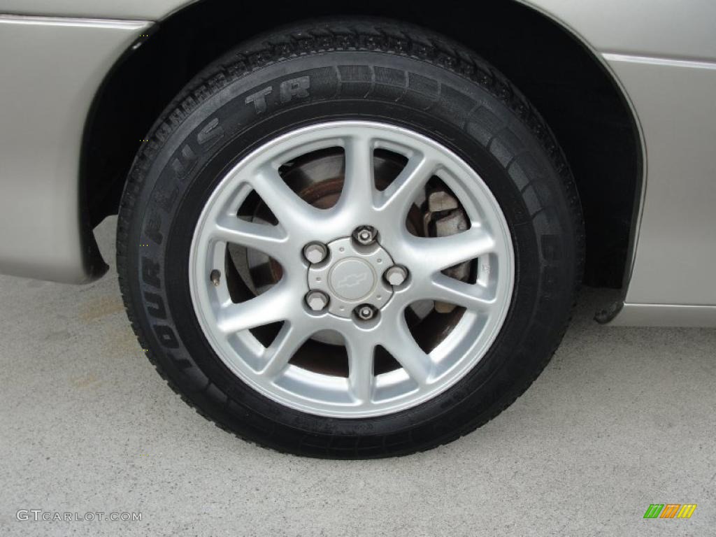 2002 Chevrolet Camaro Coupe Wheel Photo #39872612