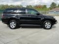 Black - 4Runner SR5 Photo No. 2