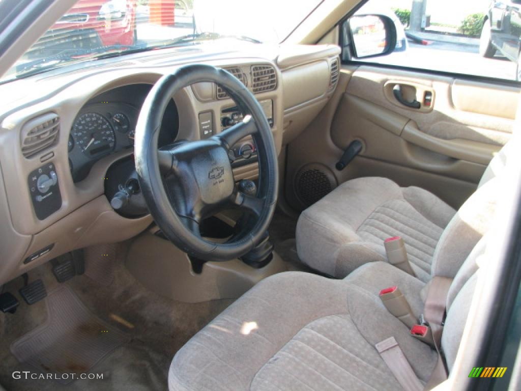 Medium Beige Interior 2001 Chevrolet S10 Ls Regular Cab