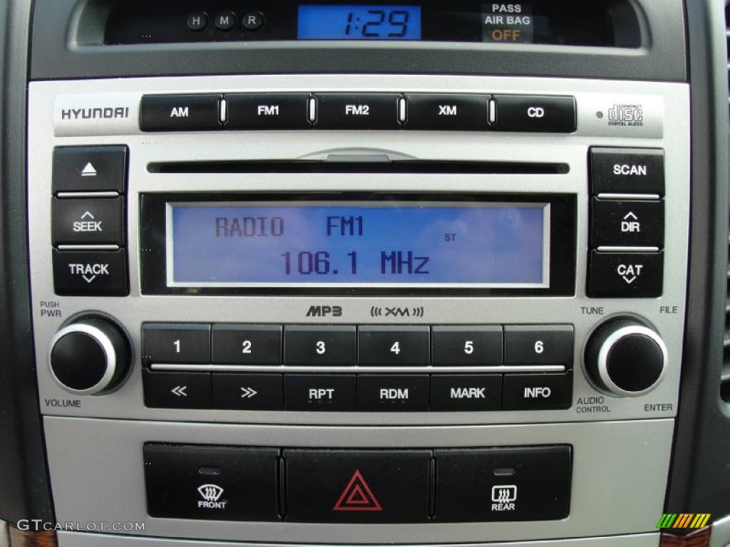 2007 Hyundai Santa Fe Limited Controls Photo #39874737