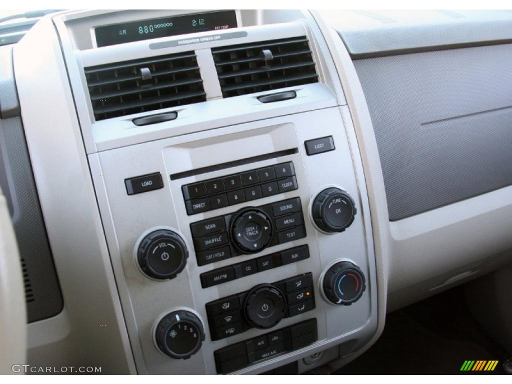 2008 Ford Escape XLT V6 4WD Controls Photo #39874753