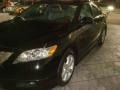 Black - Camry SE Photo No. 4