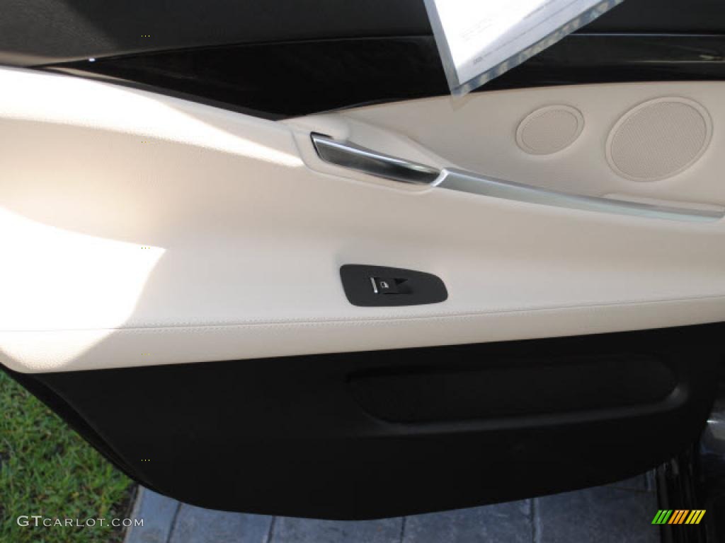 2010 BMW 5 Series 535i Gran Turismo Ivory White Dakota Leather Door Panel Photo #39876567