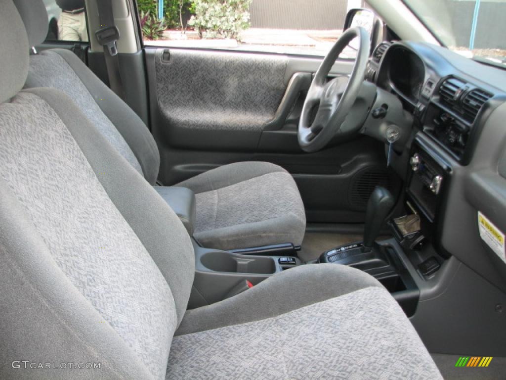 2001 Isuzu Rodeo LS interior Photo #39877083