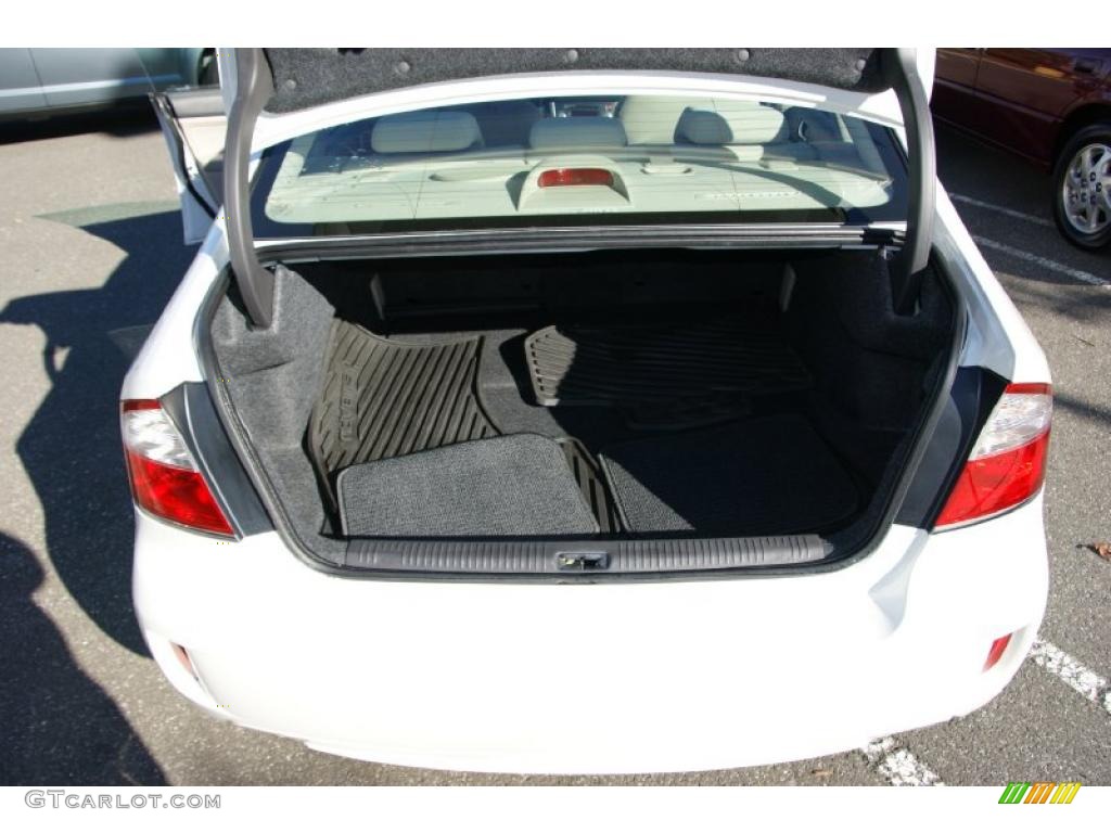 2009 Subaru Legacy 2.5i Sedan Trunk Photo #39877179