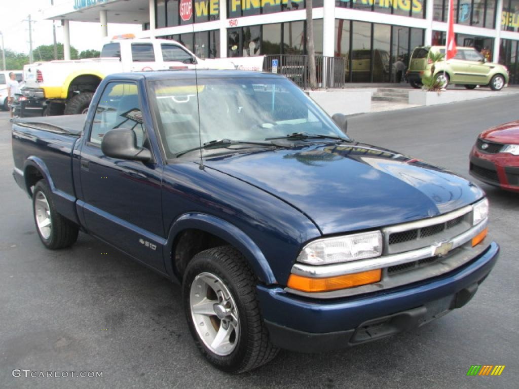 Indigo Blue Metallic 1998 Chevrolet S10 LS Regular Cab Exterior Photo #39877191