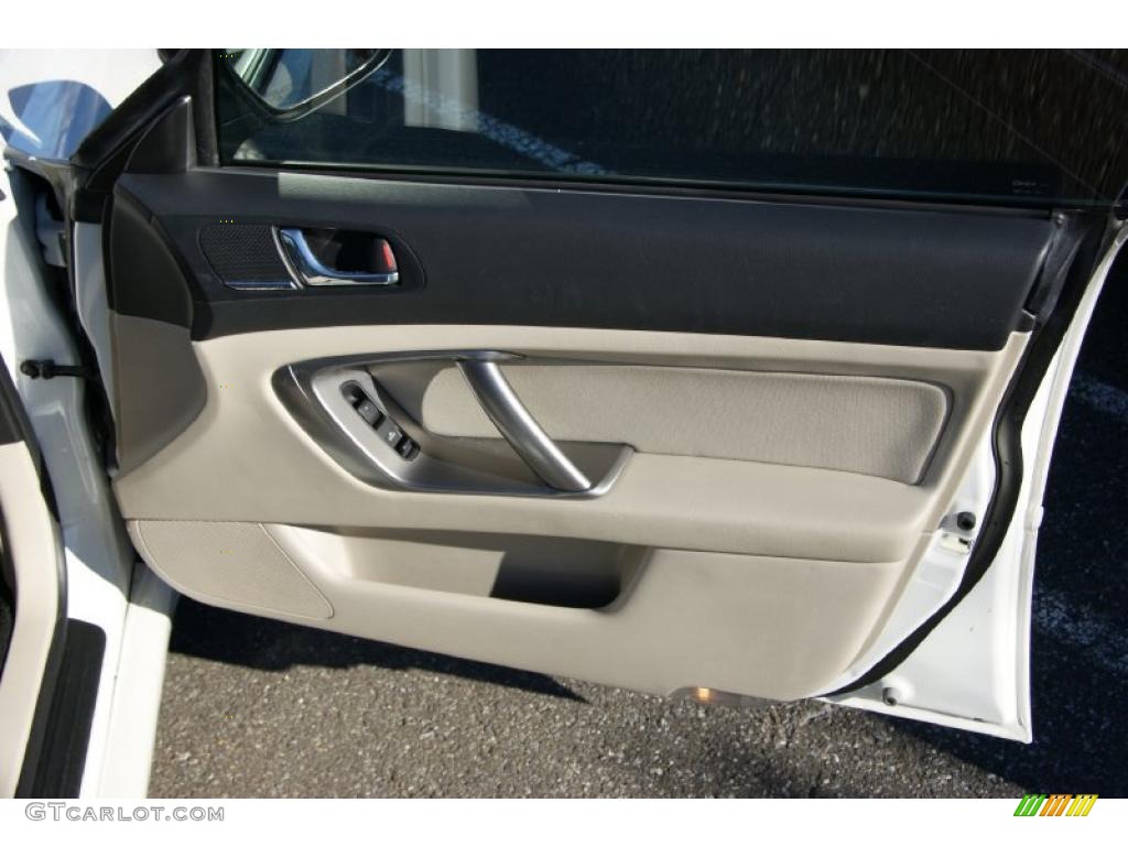 2009 Subaru Legacy 2.5i Sedan Warm Ivory Door Panel Photo #39877263