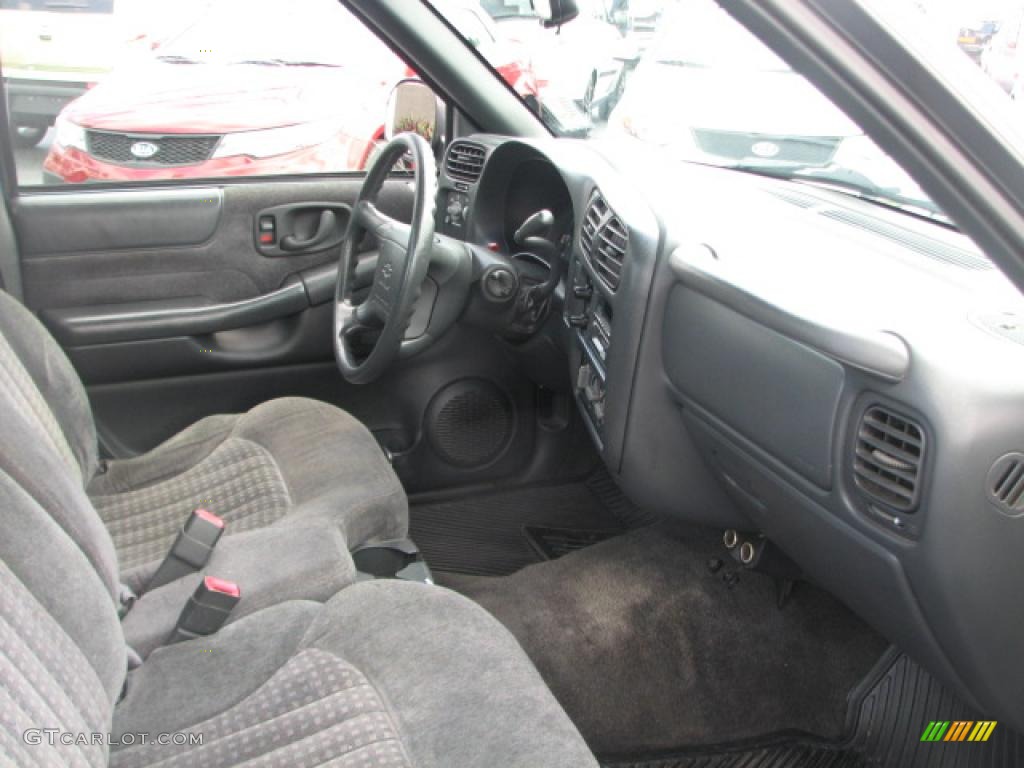 Gray Interior 1998 Chevrolet S10 LS Regular Cab Photo #39877287