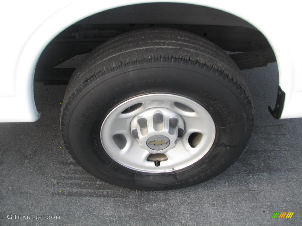 2005 Chevrolet Express 2500 Commercial Van Wheel Photos