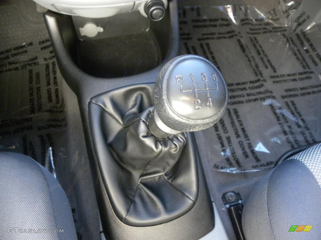 2008 Suzuki Reno Standard Reno Model 5 Speed Manual Transmission Photo #39878355
