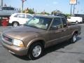 2002 Sandalwood Metallic GMC Sonoma SL Extended Cab  photo #5