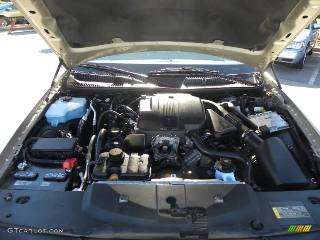 2010 Lincoln Town Car Signature Limited 4.6 Liter Flex-Fuel SOHC 16-Valve V8 Engine Photo #39879503