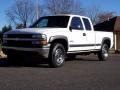 2001 Summit White Chevrolet Silverado 2500HD LS Extended Cab 4x4  photo #13