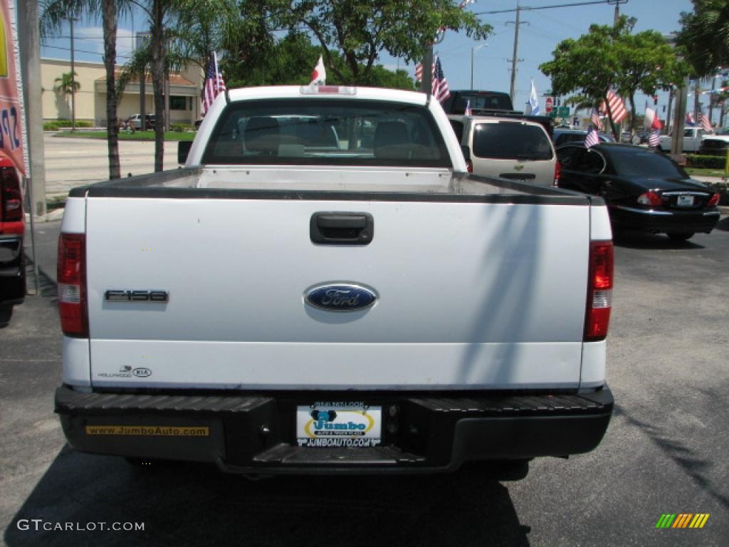 2006 F150 XL Regular Cab - Oxford White / Medium/Dark Flint photo #8