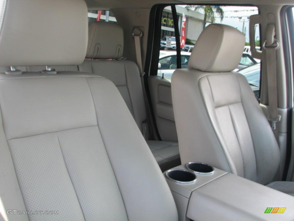 Stone Interior 2007 Ford Expedition Limited Photo #39880523