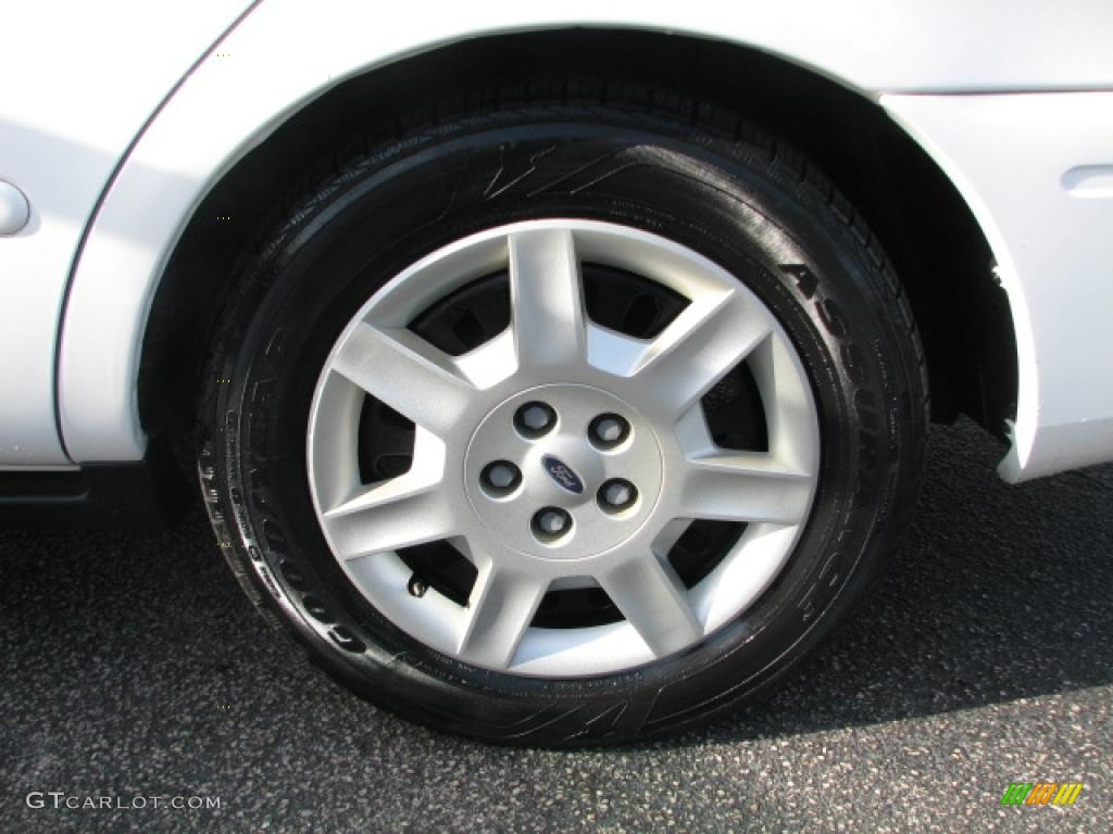 2005 Ford Taurus SE Wheel Photo #39881771