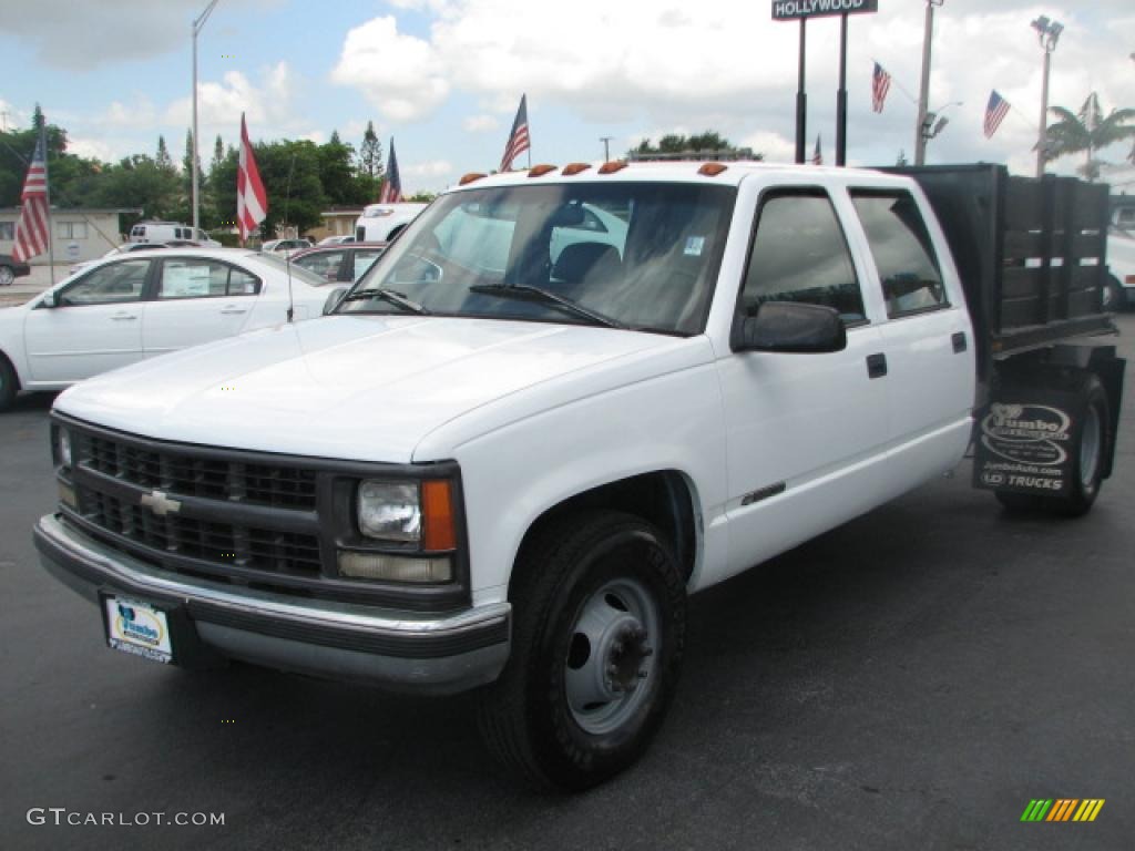 1999 C/K 3500 K3500 Crew Cab 4x4 Chassis - Summit White / Gray photo #5