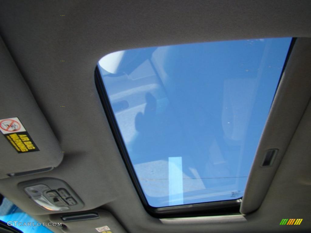 2004 Kia Optima EX Sunroof Photo #39882812