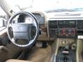 Bahama Beige 1998 Land Rover Discovery LE Dashboard
