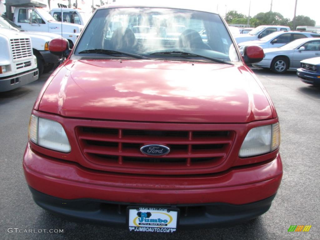 1999 F150 XL Regular Cab - Bright Red / Medium Graphite photo #3
