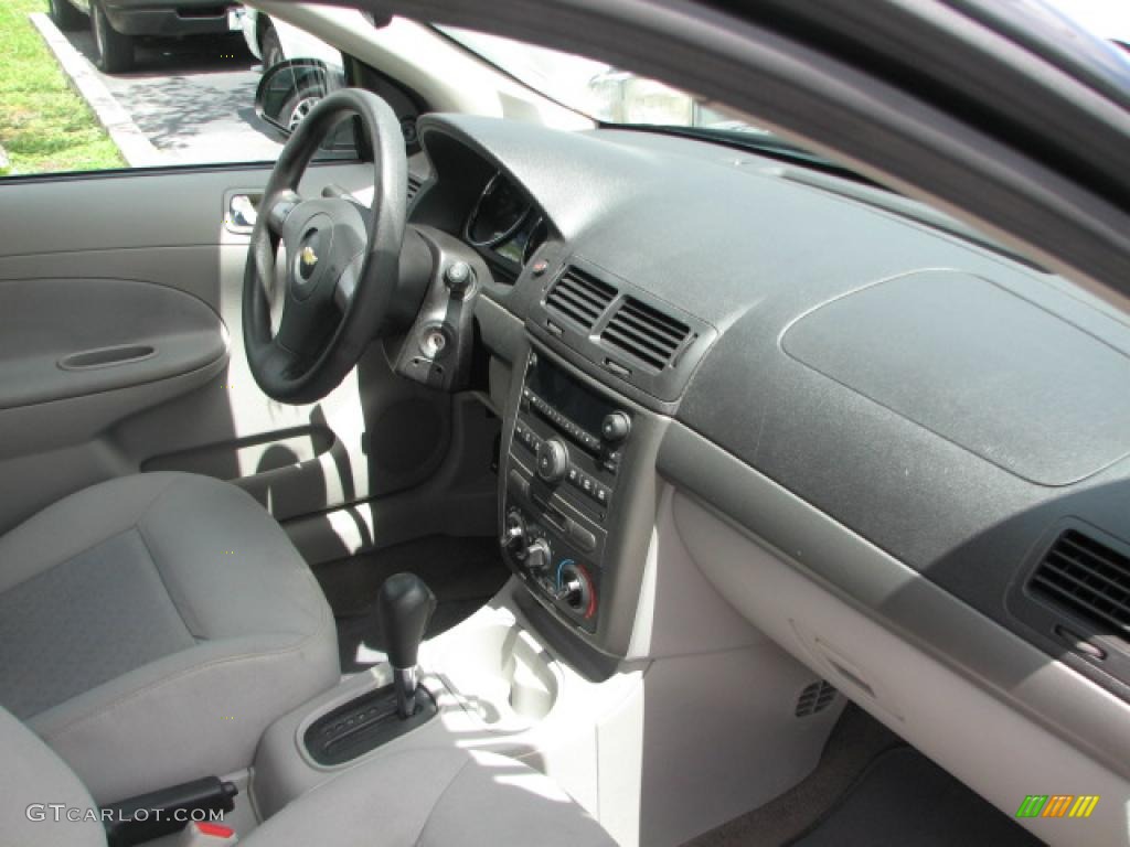 2008 Chevrolet Cobalt LS Sedan Gray Dashboard Photo #39884672