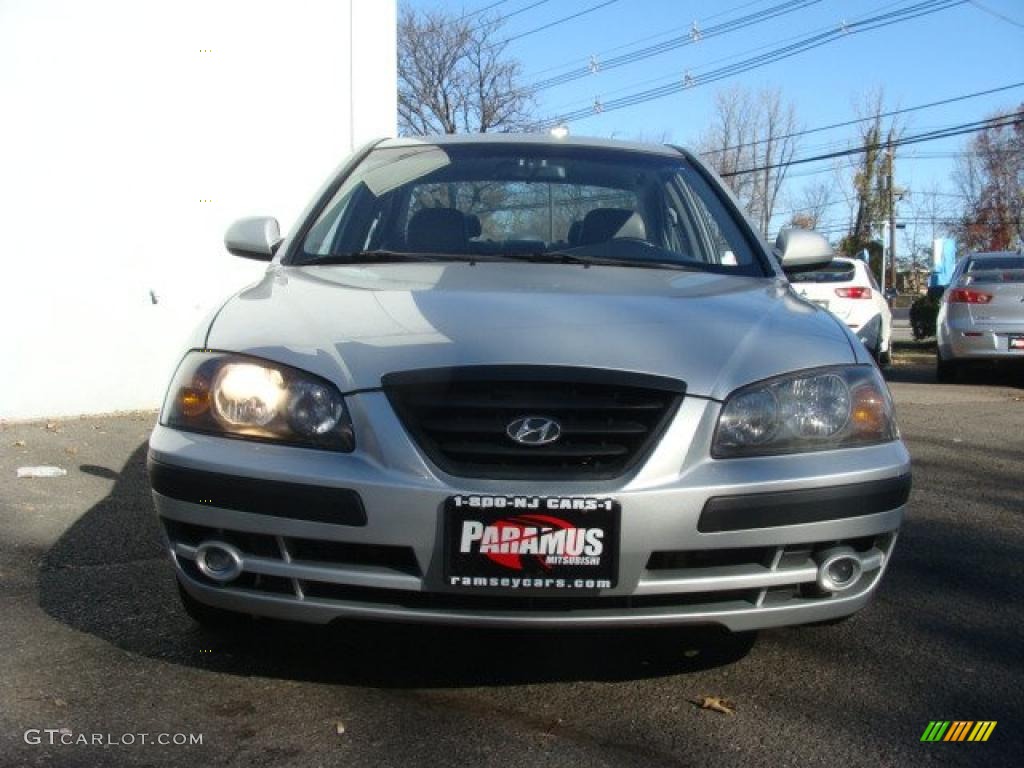 2004 Elantra GT Sedan - Sterling Silver / Gray photo #2