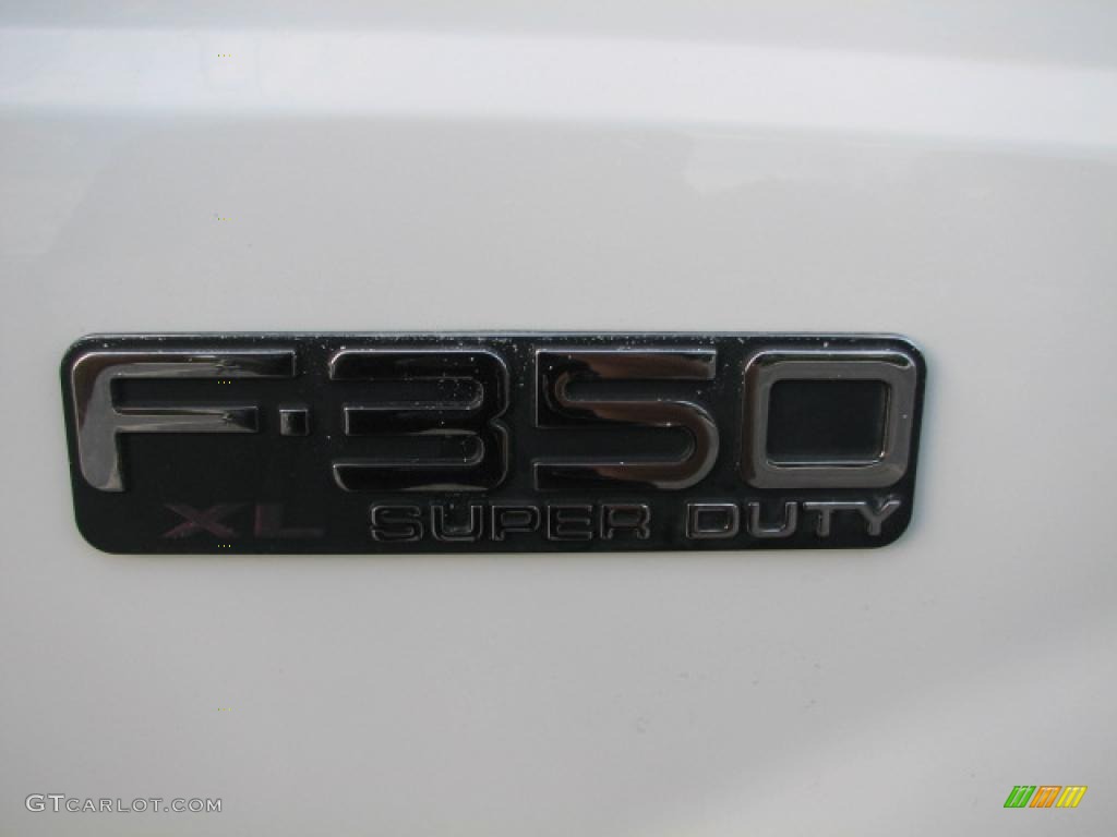 2002 Ford F350 Super Duty XLT Crew Cab Dually Marks and Logos Photo #39886332