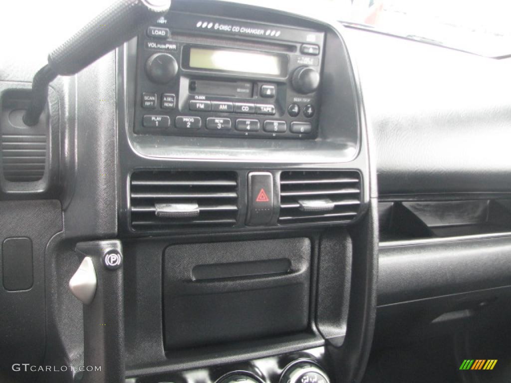 2004 Honda CR-V EX 4WD Controls Photo #39886512