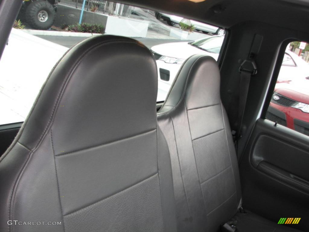 Dark Graphite Interior 2002 Ford Ranger XL Regular Cab Photo #39886684