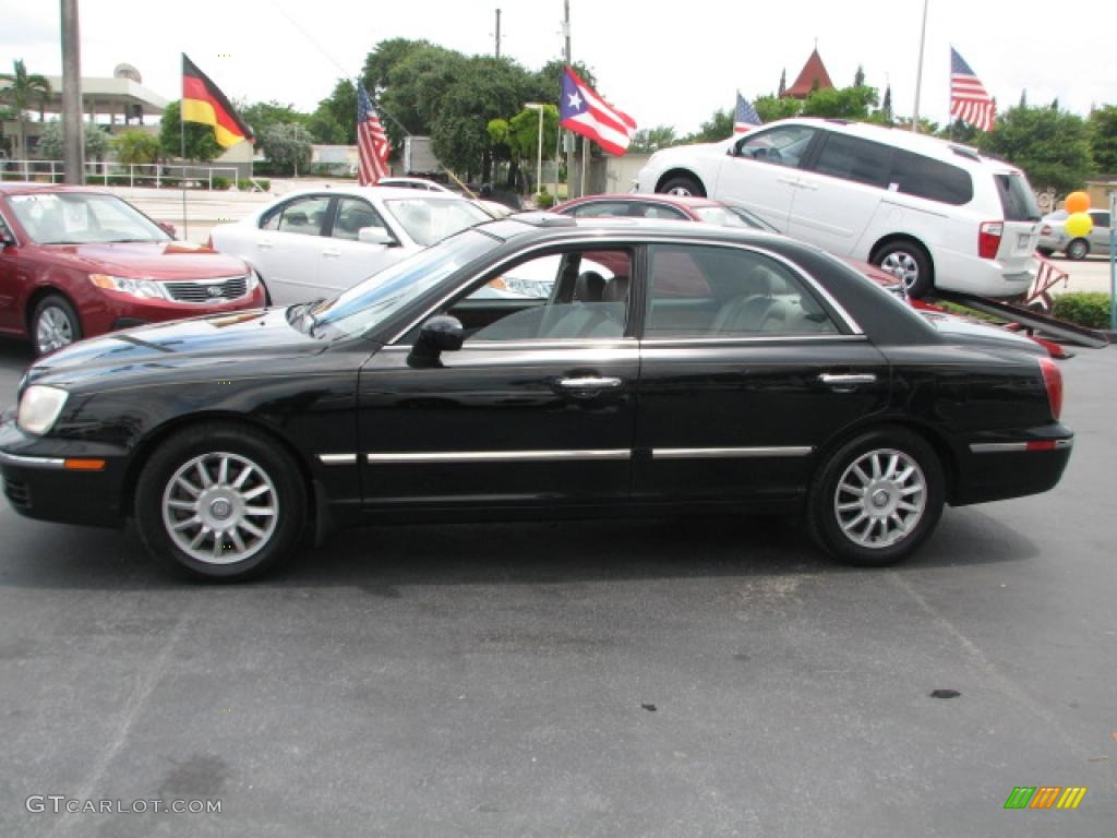 Black Obsidian 2004 Hyundai XG350 L Sedan Exterior Photo #39886748