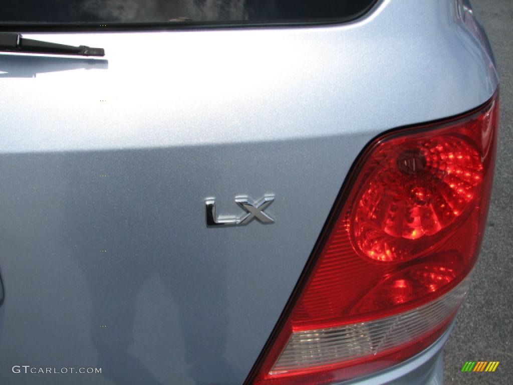 2005 Sorento LX 4WD - Clear Silver Metallic / Gray photo #8