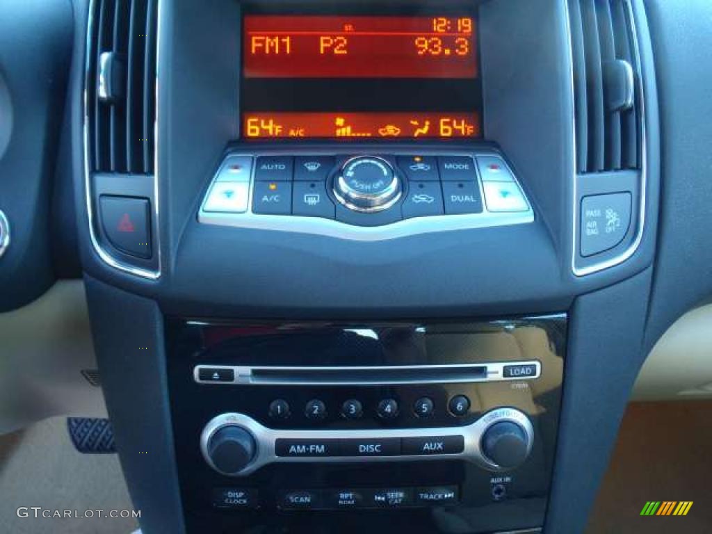 2011 Nissan Maxima 3.5 S Controls Photo #39889624