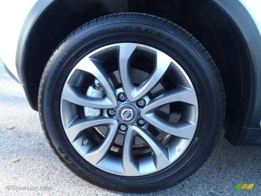 2011 Nissan Juke SV Wheel Photo #39890144