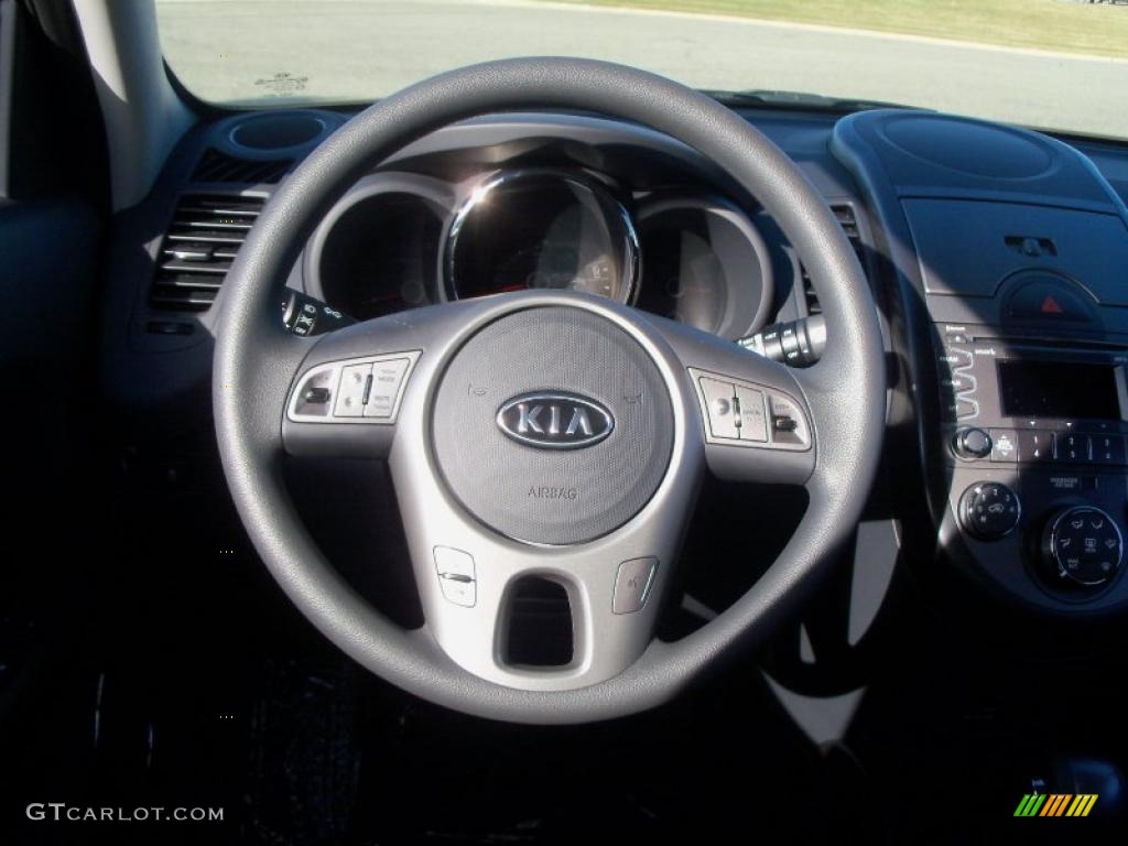 2011 Kia Soul + Black Soul Logo Cloth Steering Wheel Photo #39890572