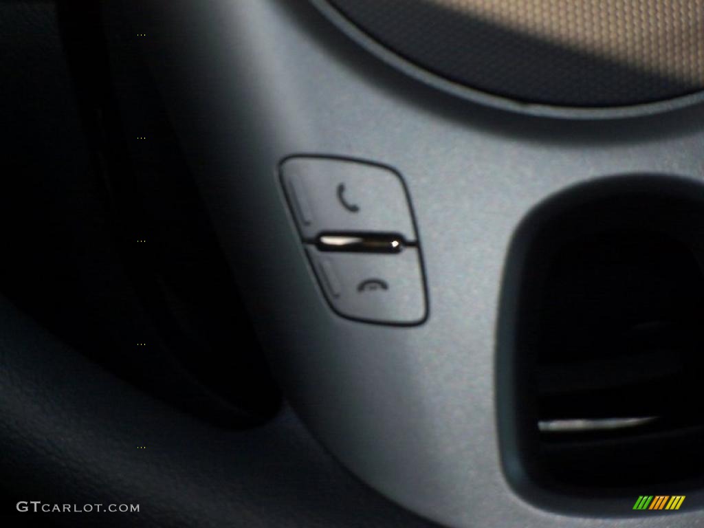 2011 Kia Soul + Controls Photo #39891148