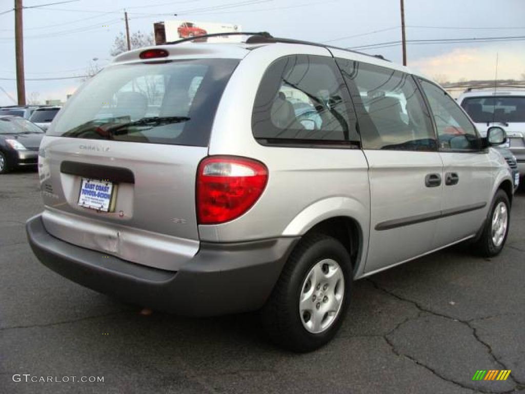 2002 Caravan SE - Bright Silver Metallic / Taupe photo #3