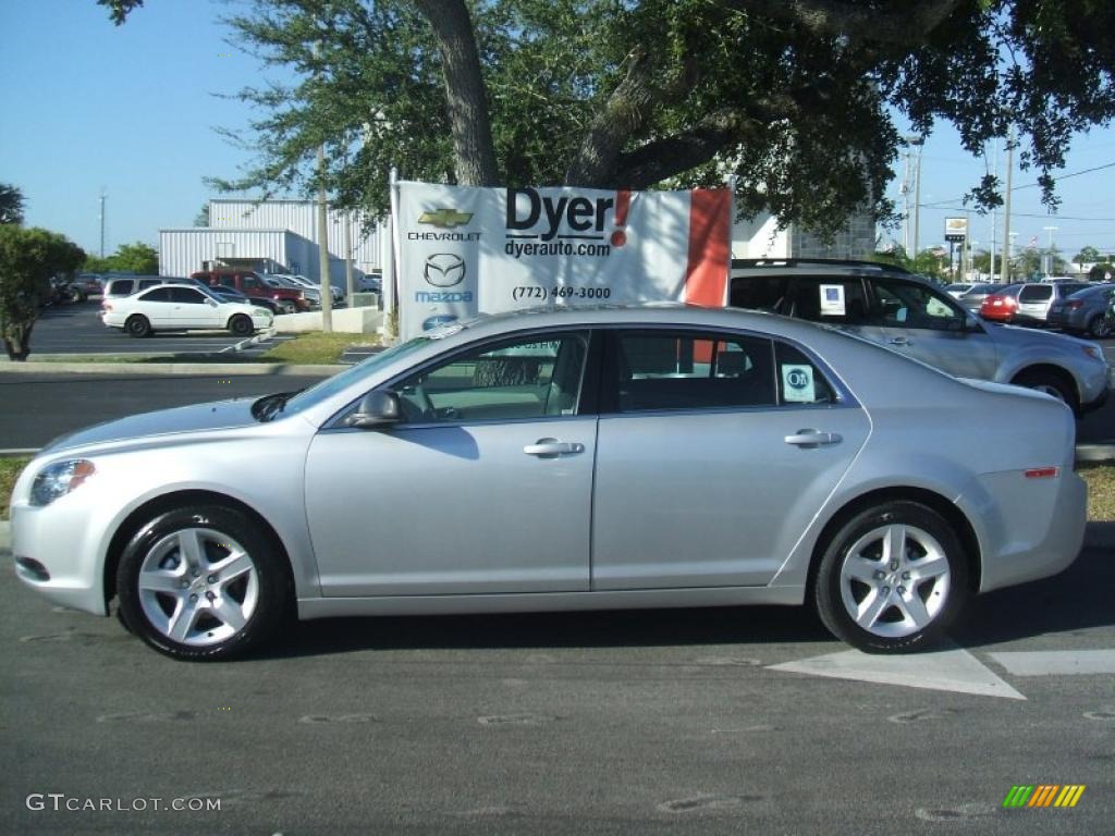 2011 Malibu LS - Silver Ice Metallic / Titanium photo #3
