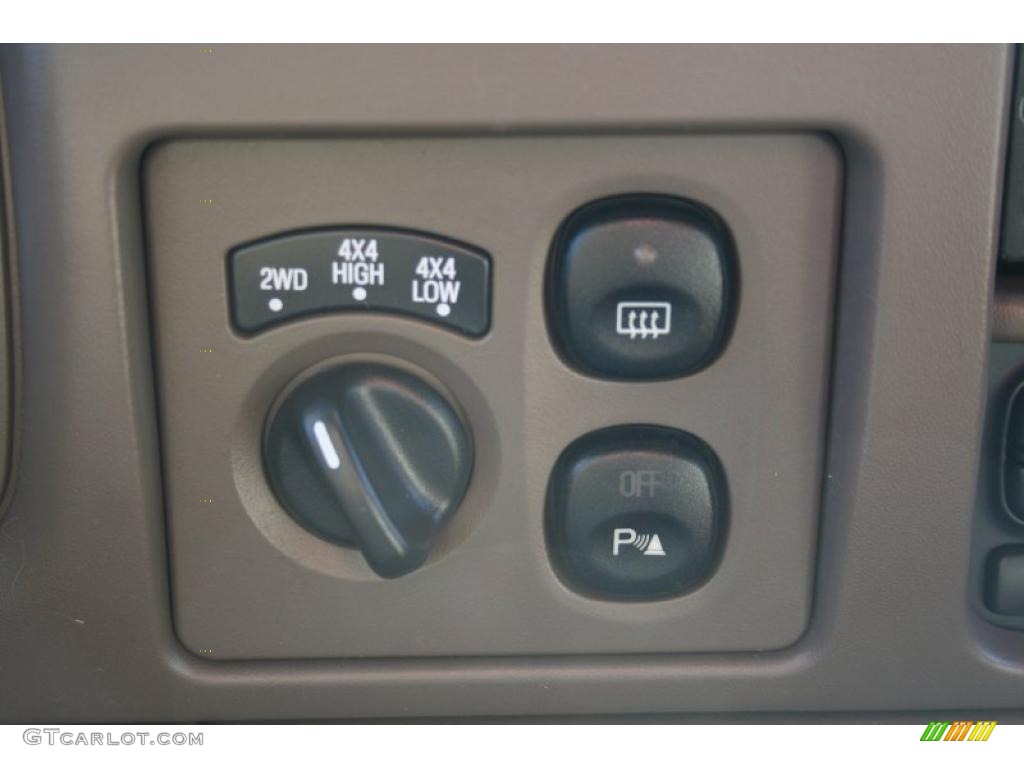 2003 Ford Excursion Eddie Bauer 4x4 Controls Photo #39896227