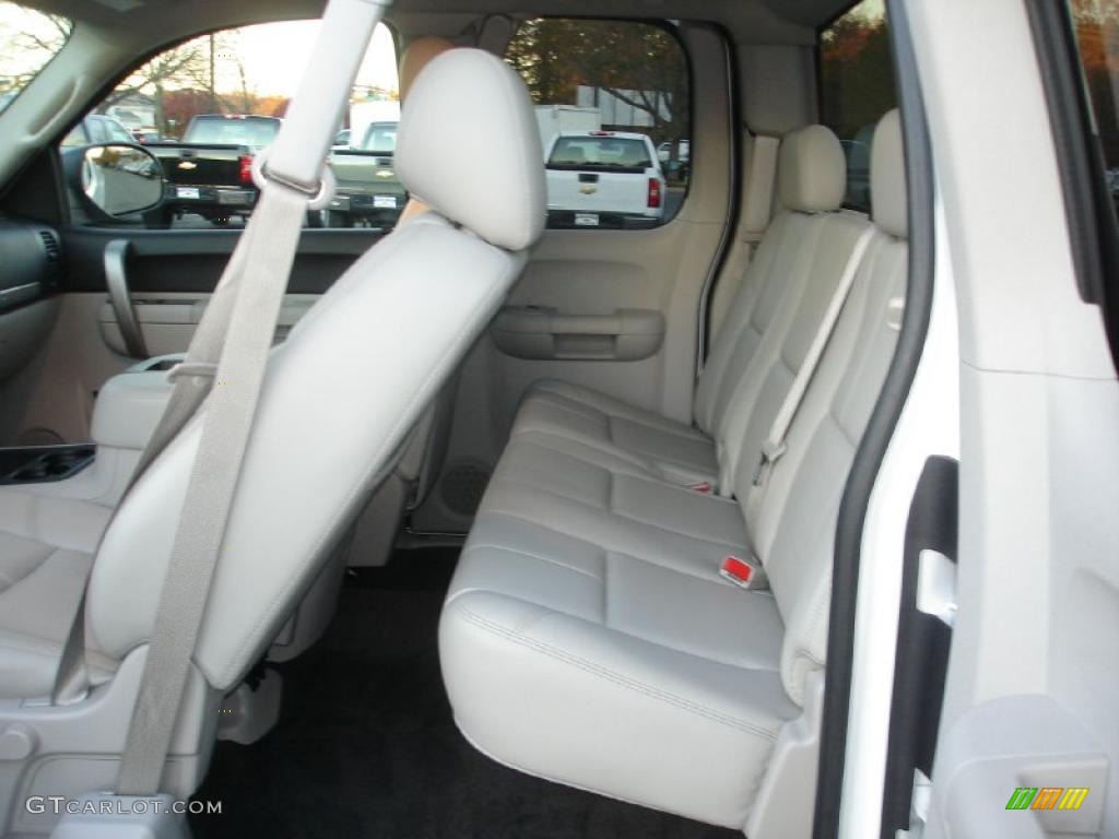 Light Titanium/Ebony Interior 2010 Chevrolet Silverado 2500HD LT Extended Cab 4x4 Photo #39899507