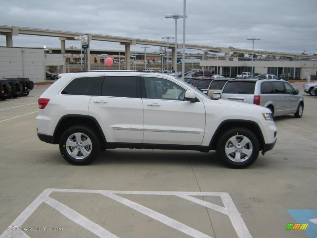 Stone White 2011 Jeep Grand Cherokee Laredo X Package Exterior Photo #39899675