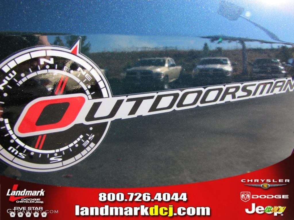 2011 Ram 1500 SLT Outdoorsman Crew Cab 4x4 - Hunter Green Pearl / Dark Slate Gray/Medium Graystone photo #8