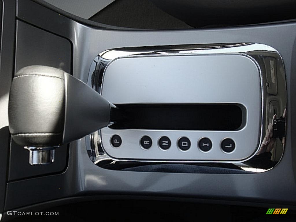 2007 Saturn Aura XE 4 Speed Automatic Transmission Photo #39900987