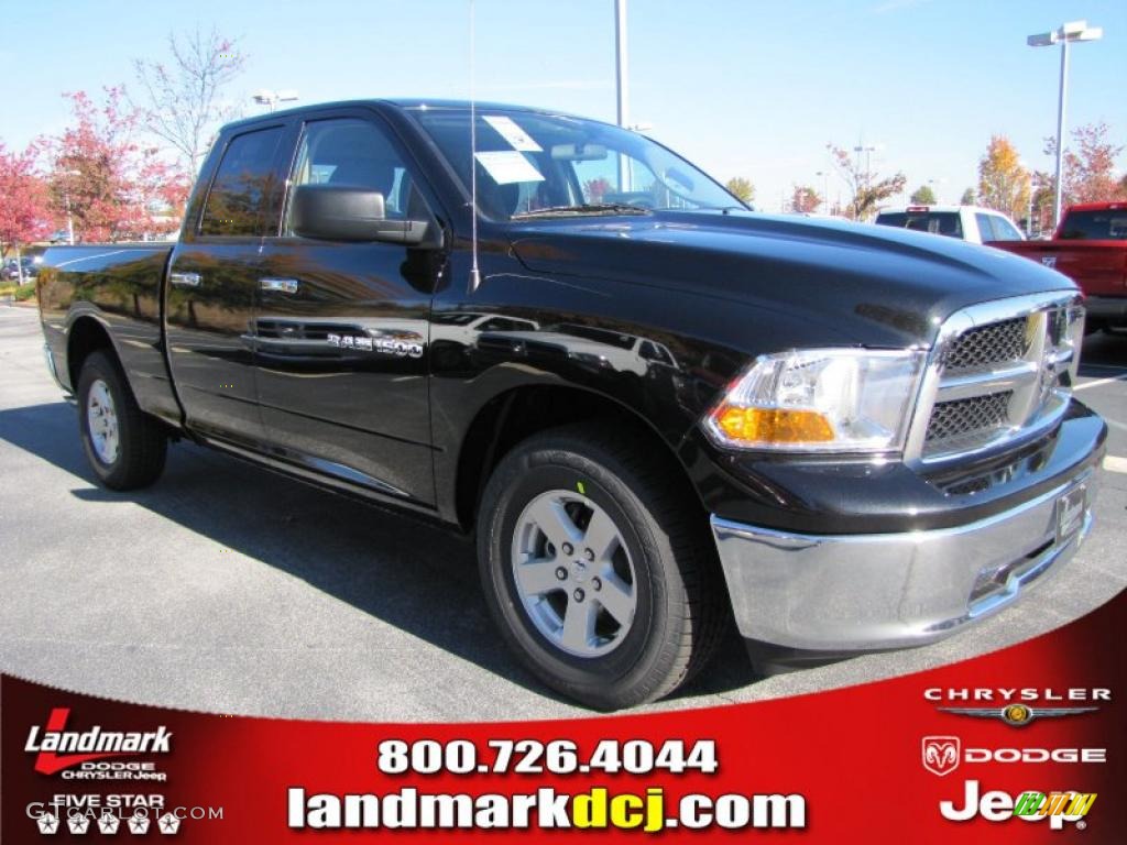 2011 Ram 1500 SLT Quad Cab - Brilliant Black Crystal Pearl / Dark Slate Gray/Medium Graystone photo #4