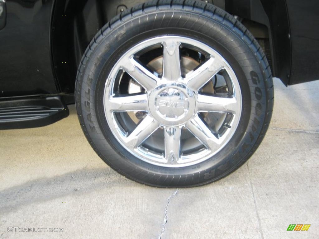 2007 GMC Yukon SLE Wheel Photo #39902207