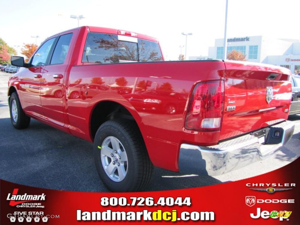 2011 Ram 1500 SLT Quad Cab - Flame Red / Dark Slate Gray/Medium Graystone photo #2