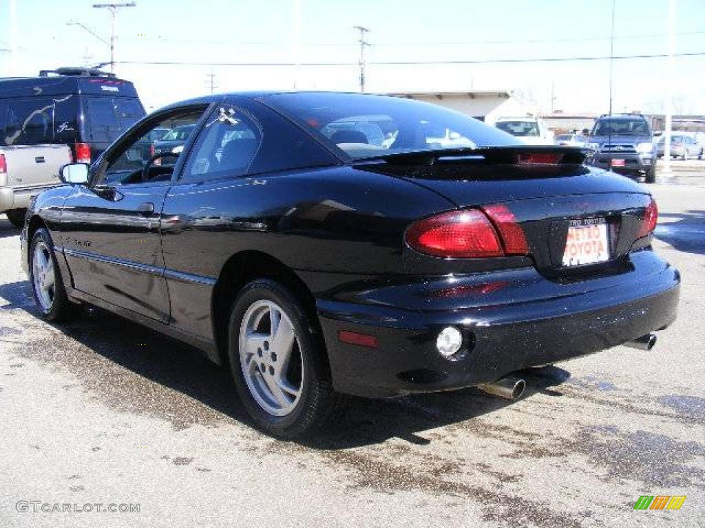 2001 Sunfire GT Coupe - Black / Graphite photo #5