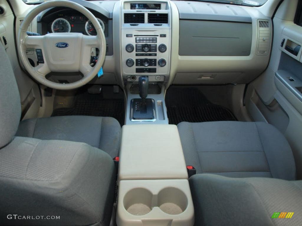 Stone Interior 2009 Ford Escape XLT V6 Photo #39904223