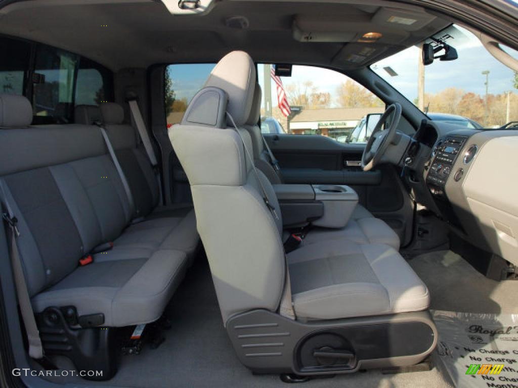 Medium/Dark Flint Interior 2006 Ford F150 XLT SuperCab Photo #39904435