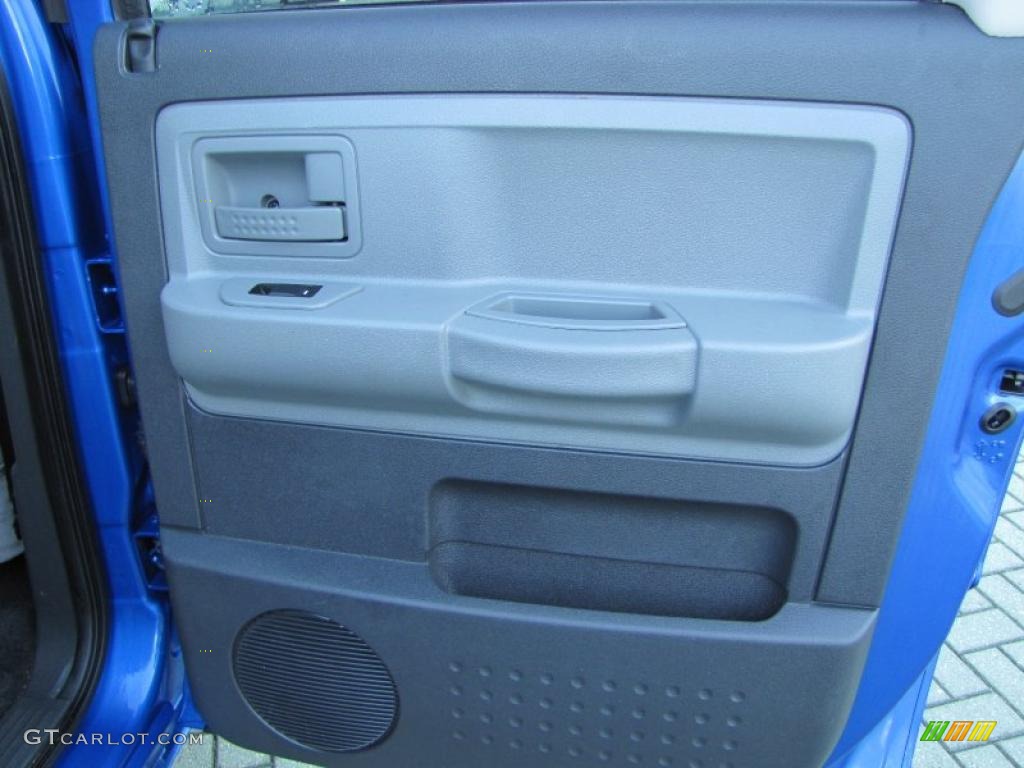 2008 Dodge Dakota SLT Crew Cab Dark Slate Gray/Medium Slate Gray Door Panel Photo #39904716