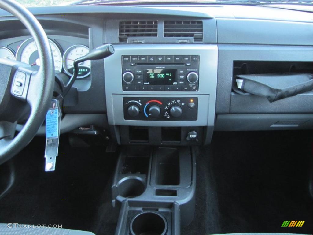 2008 Dodge Dakota SLT Crew Cab Dark Slate Gray/Medium Slate Gray Dashboard Photo #39904779